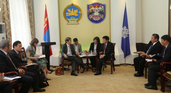 1e53fe5b973a81088f93ca9a382b1bd5