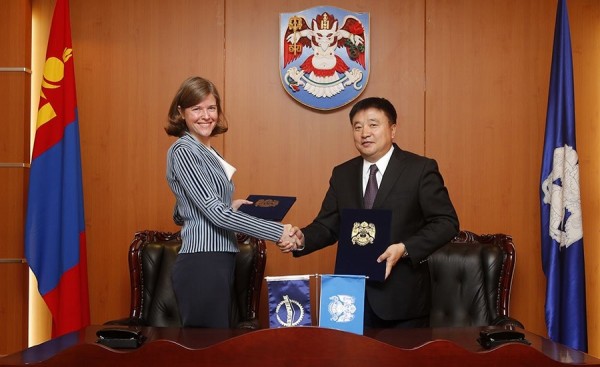 p1app4hqsinv1n1u36e1nuj1kje4