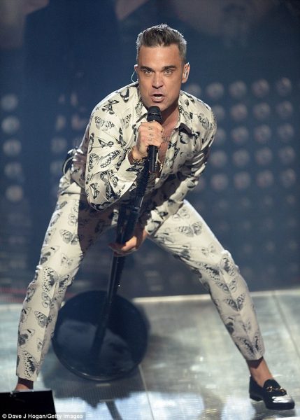 38ca83bc00000578-3806924-image-a-44_1474840906089