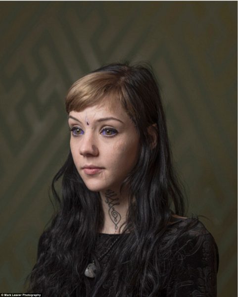 38e1840e00000578-0-image-a-12_1475087163078