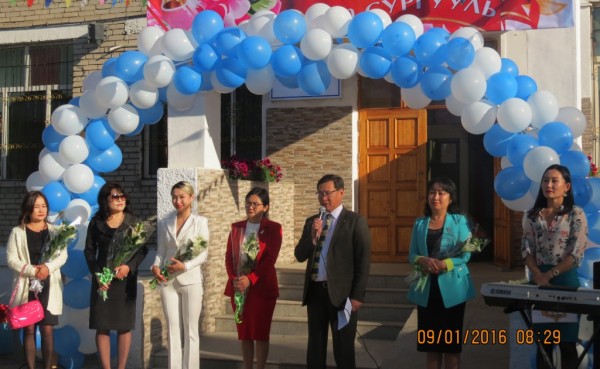 Хараа, сонсголын бэрхшээлтэй хүүхдүүдийн сургуулийн сургалтын орчинг сайжруулахад онцгой анхаарна