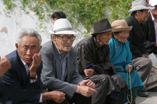 ahmaduud-middle_500x500