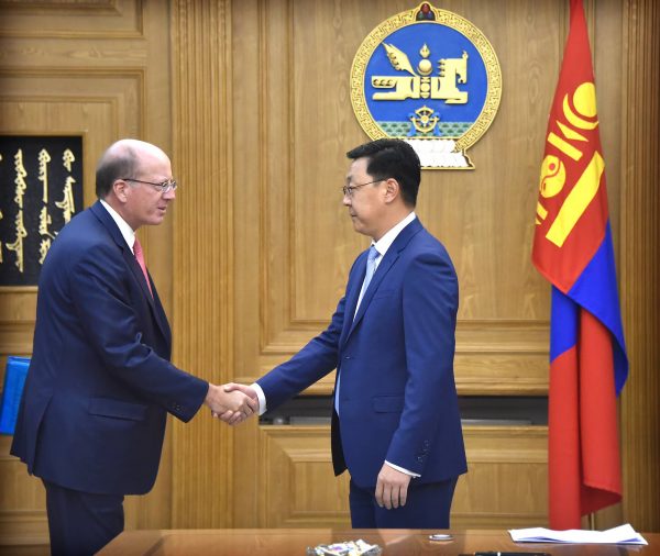 b4df93fc00bda661bbca98d30c63413e