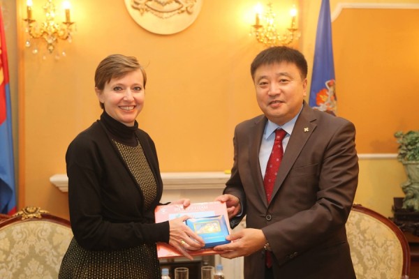 p1at5mp90316d1o1e1h2i1vv0bg61