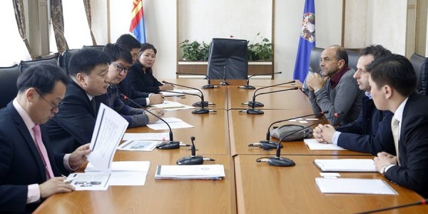 p1atatj1p01iv51b4b1qre1p69d7p1