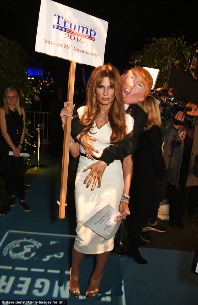 \"395c9eec00000578-3837100-image-a-123_1476391897988\"