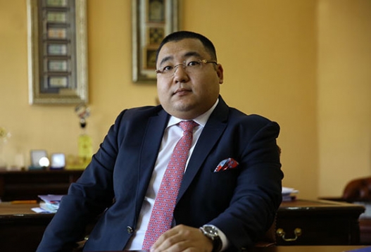 527-14761677866hqs8d9ch3k5rftqjair1pg3ht