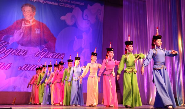 d13c7a4d1b5b46d3e9f42ccfa40c3fee