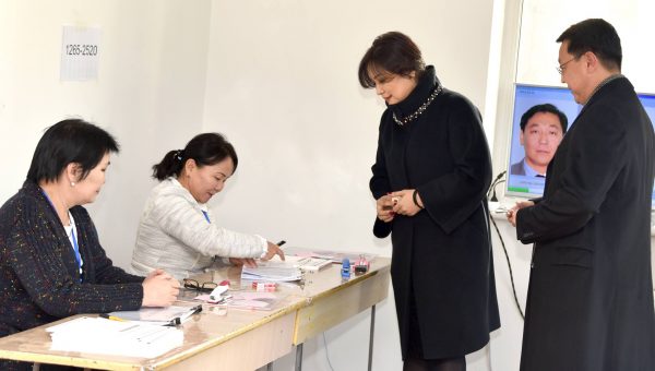 f636d14a29c8386a1727d9ad48ae601b