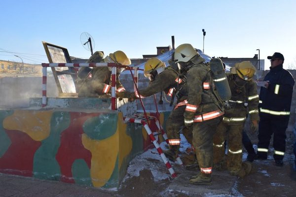 p1b01uvrceain17bb1idr5ia1q6m4