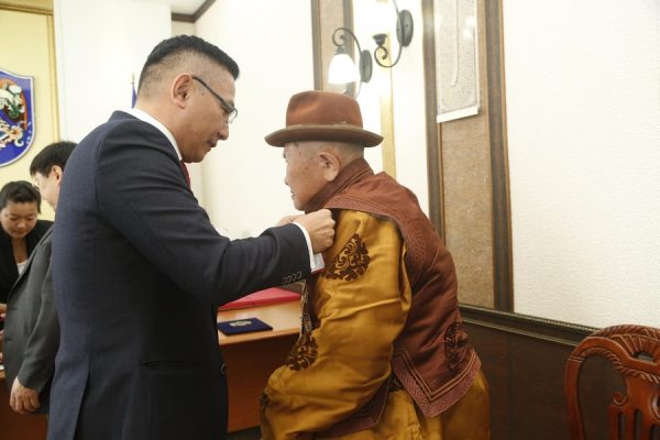 p1b08n638519n4aao8j415561a3p1