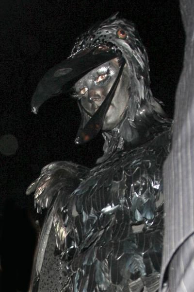 wenn_heidiklum_halloween_costume_2009_101716_1200x1800_3-400x600