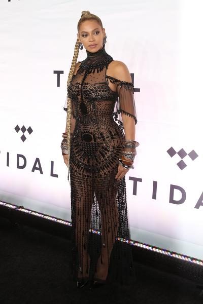 wenn_tidalx1015_beyonce_101716_1200x1800_2-400x600