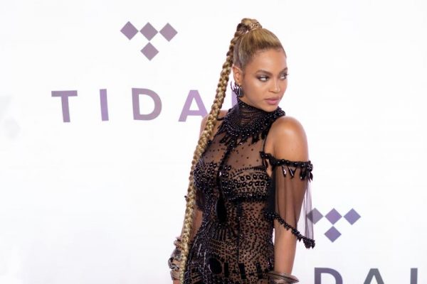 wenn_tidalx1015_beyonce_101716_1800x1200_1-800x533