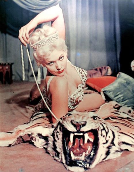 who-was-the-hottest-girl-in-hollywood-the-year-you-were-born-67-photos-238