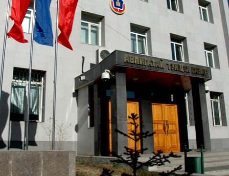 a7dd7c16-c94a-46c8-941a-6709d4a4d0fc