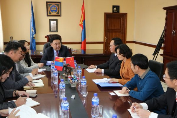 b9aac202f249073b3b6cec1c02bc7fa4