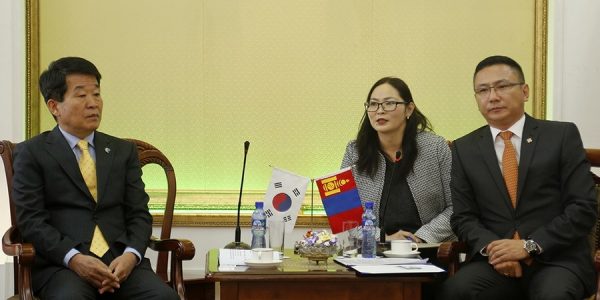 p1b0kdn5j11oc91oau1bkg1f1hfdg2-1