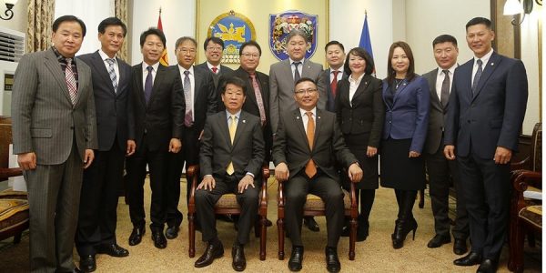 p1b0kdn9od1kvh16cm13uv1j2eui3-1