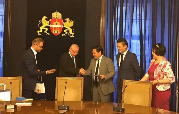 p1b0vo7s4ov7p1fsd3mlpa51enk1