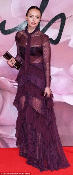 3b12438100000578-4003298-image-m-33_1480974940564