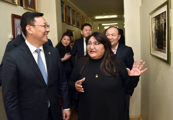 70060b2f775b2e456ec5ef8fa654ecbb